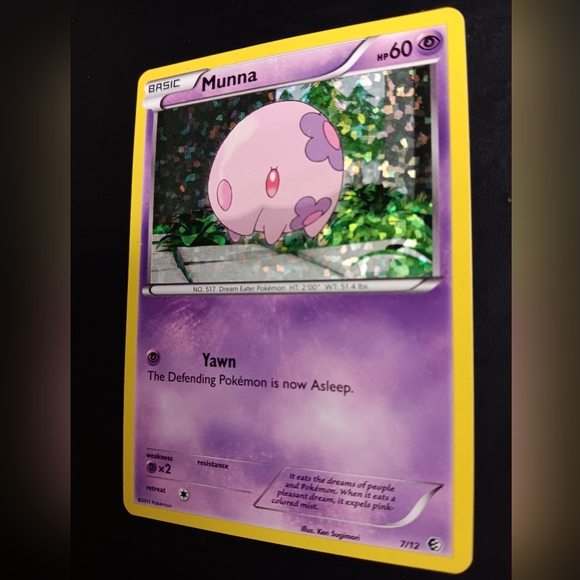 Munna Pokemon Card - 2011 McDonalds Promo - 7/12 Rare Holo - Picture 5 of 9